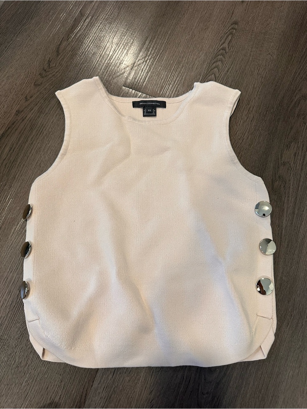 Sleeveless Side-Button Knit Top in beige